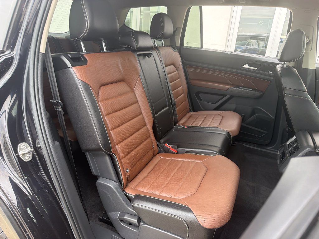 Used 2023 Volkswagen Atlas SEL Premium AWD/4WD image 27