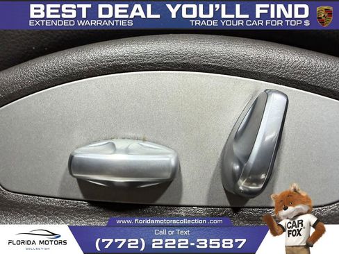 Used 2017 Porsche Macan w/ Driver Memory Package AWD/4WD image 27