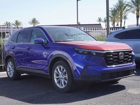 Used 2024 Honda CR-V EX image 3