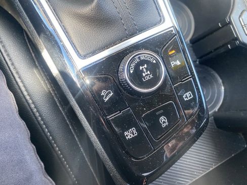 Used 2024 Kia Sportage X-Line AWD/4WD image 9