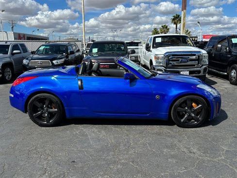Used 2007 Nissan 350Z Grand Touring image 2