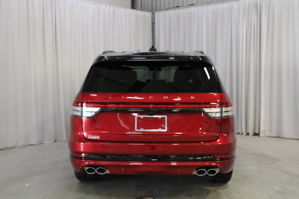 New 2027 Lincoln Aviator Reserve AWD/4WD image 24