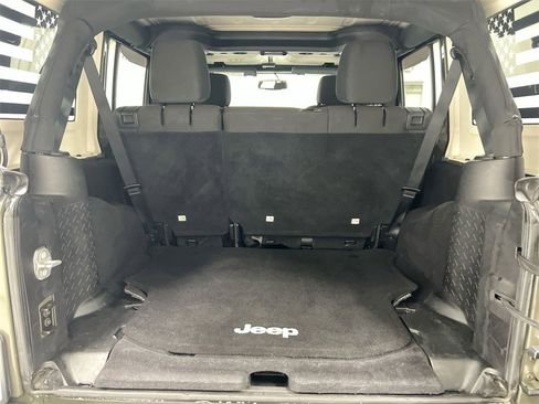 Used 2015 Jeep Wrangler Unlimited Sport w/ Quick Order Package 24S image 21