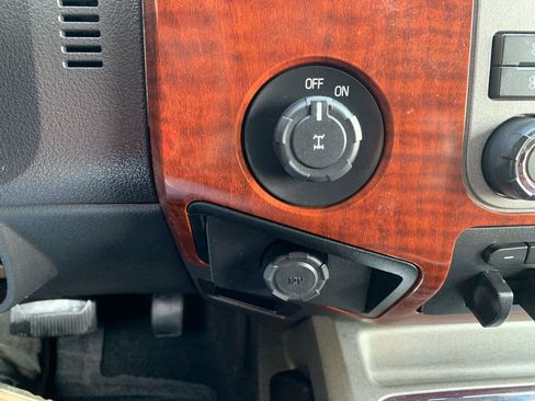 Used 2011 Ford F250 King Ranch RWD image 28