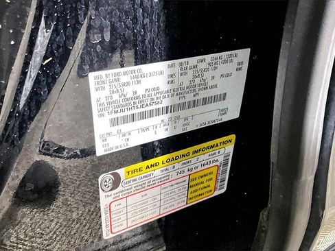 Used 2018 Ford Expedition XLT w/ Equipment Group 202A image 27