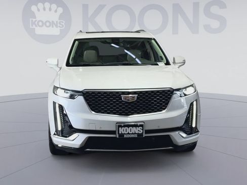 Used 2025 Cadillac XT6 Premium Luxury w/ LPO, Floor Liner Package AWD/4WD image 4