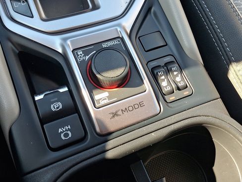 Used 2022 Subaru Forester Premium image 23