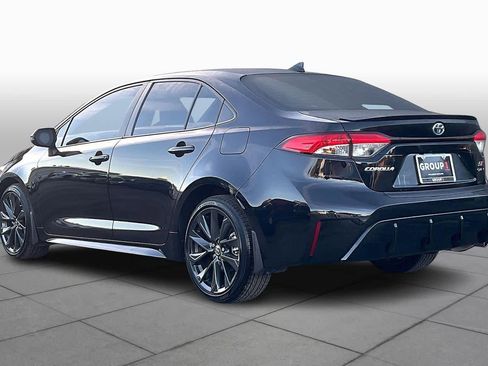 Used 2025 Toyota Corolla SE image 12