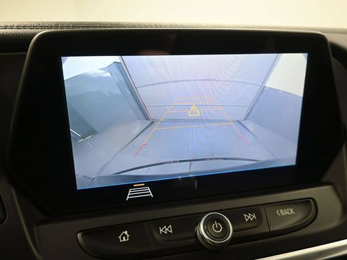 Used 2019 Chevrolet Blazer LT FWD image 18
