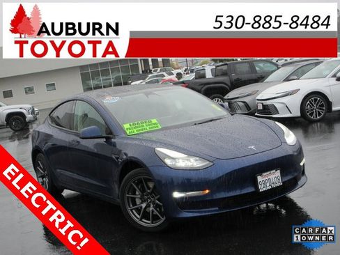 Used 2022 Tesla Model 3 Long Range image 1