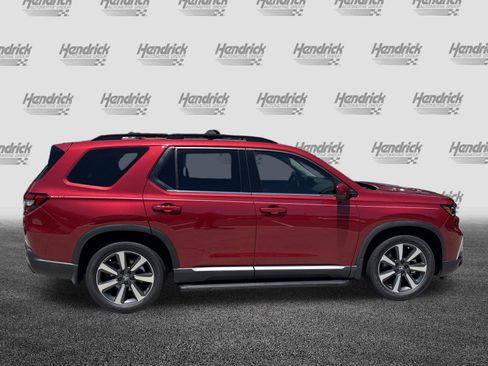 Used 2023 Honda Pilot Elite image 10