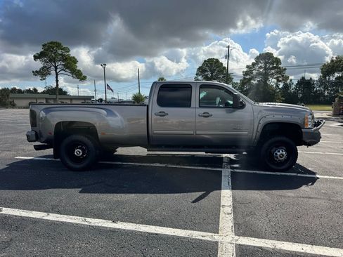 Used 2013 Chevrolet Silverado 3500 LTZ w/ LTZ Plus Package image 5