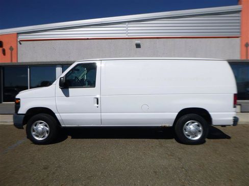 Used 2012 Ford E-150 and Econoline 150 w/ PWR Group RWD image 2
