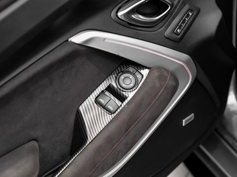 Used 2020 Chevrolet Camaro ZL1 image 37