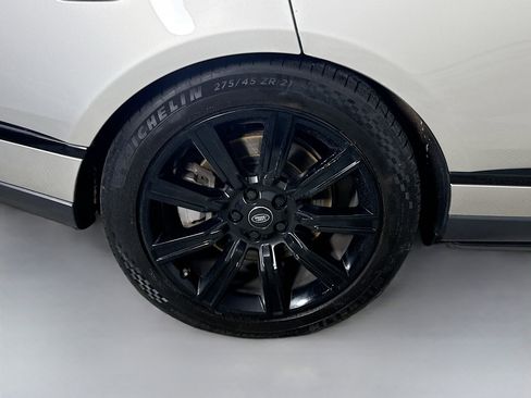 Used 2018 Land Rover Range Rover Supercharged image 33