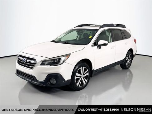 Used 2019 Subaru Outback 3.6R Limited w/ Popular Package #2 AWD/4WD image 1