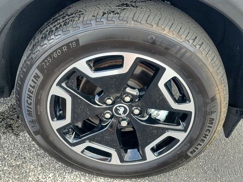 Used 2023 Ford Bronco Sport Outer Banks w/ Tech Package image 8