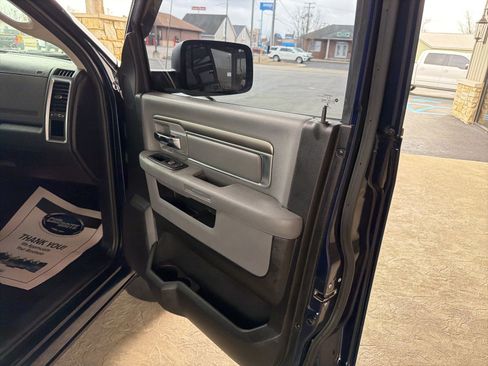 Used 2018 RAM 1500 Classic SLT image 6