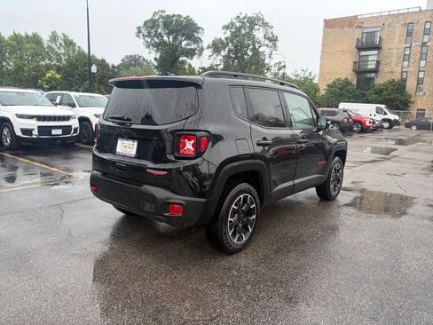 Certified 2023 Jeep Renegade Trailhawk AWD/4WD image 4