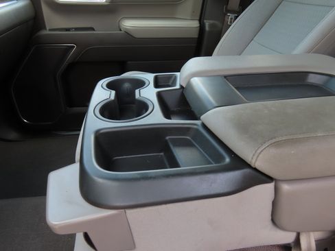 Used 2023 Chevrolet Silverado 1500 LT w/ Protection Package image 27