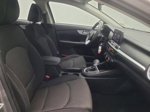 Used 2024 Kia Forte LXS FWD image 21