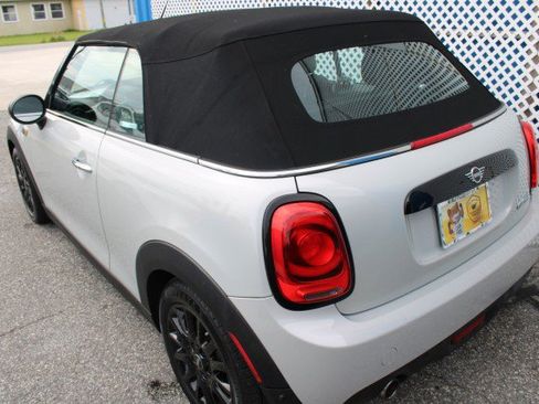 Used 2019 MINI Cooper Convertible FWD image 39