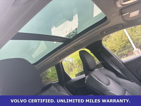 Certified 2024 Volvo XC60 B5 Plus w/ Protection Package Premier image 15