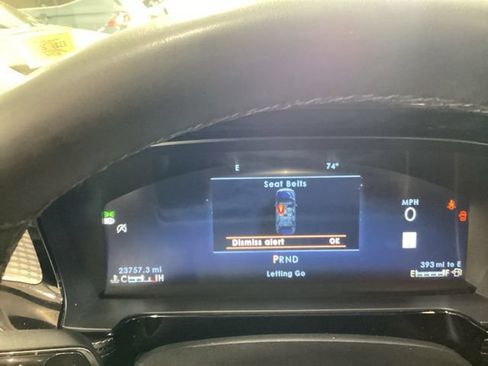 Used 2023 Lincoln Corsair AWD image 7