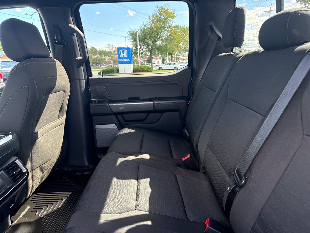Used 2022 Ford F150 XLT w/ Equipment Group 302A High AWD/4WD image 19