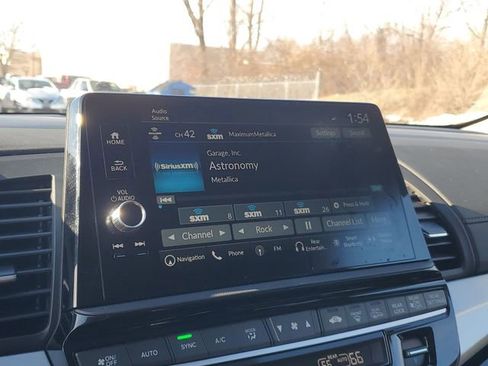 New 2026 Honda Odyssey Touring image 22