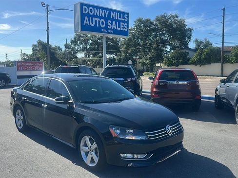 Used 2015 Volkswagen Passat 1.8T S FWD image 3