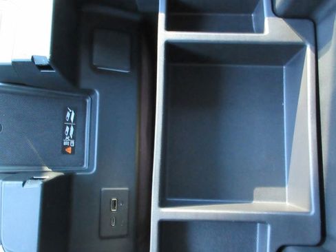 Certified 2025 Chevrolet Silverado 1500 LT Trail Boss w/ Convenience Package II image 31