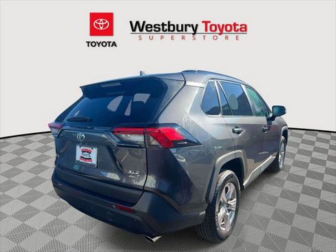 Certified 2025 Toyota RAV4 XLE AWD/4WD image 6