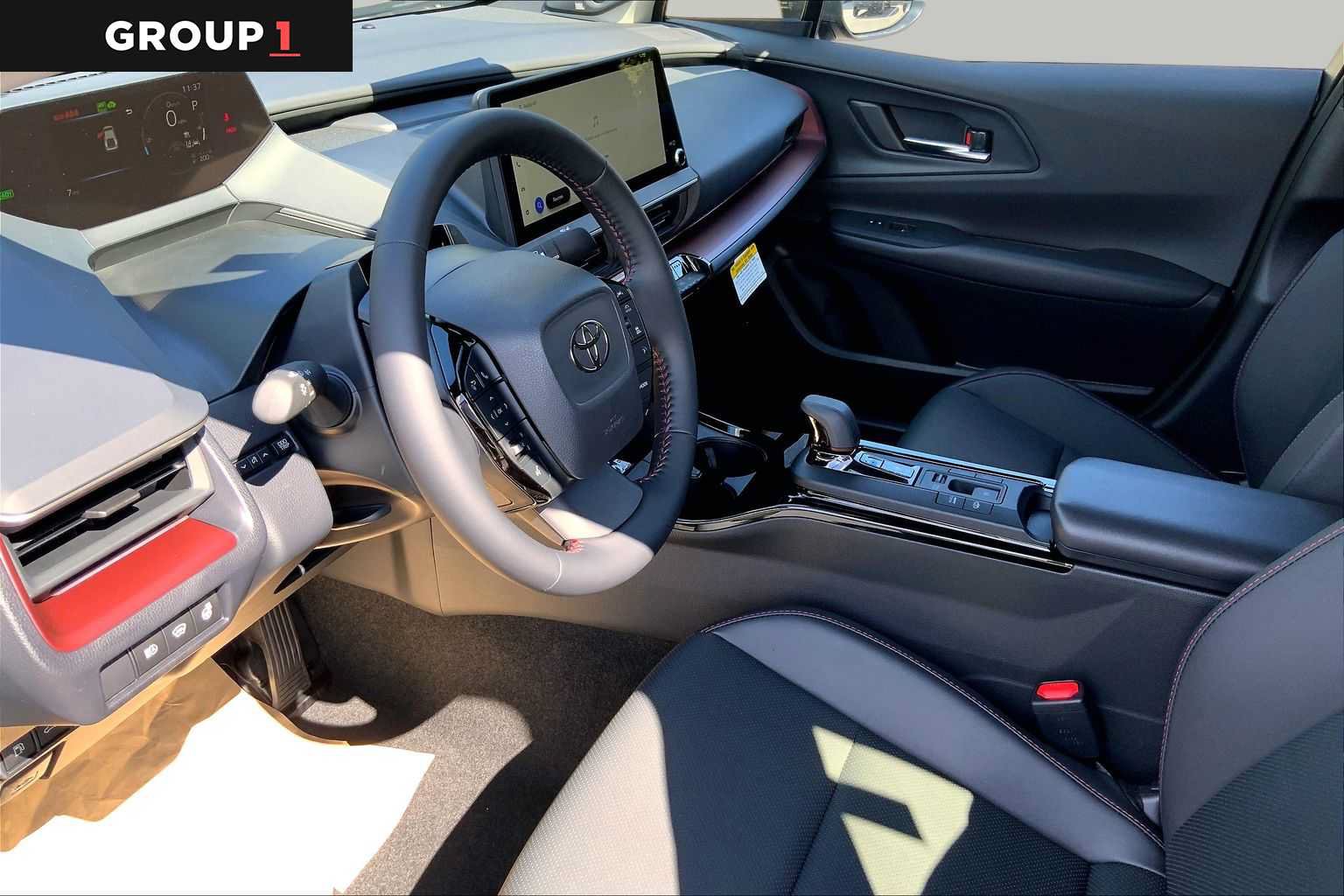 Used 2026 Toyota Prius Plug-In Hybrid w/ Limited Premium Package FWD image 8