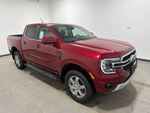 New 2026 Ford Ranger Lariat w/ FX4 Off-Road Package AWD/4WD image 3