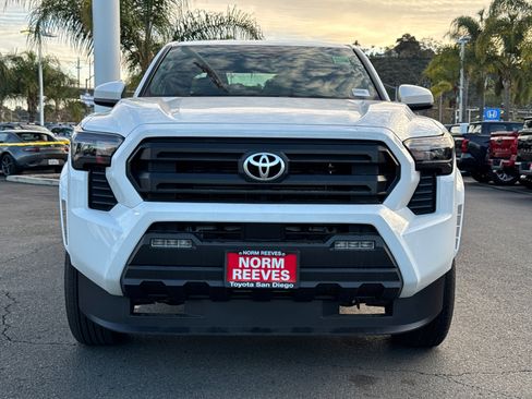 New 2025 Toyota Tacoma SR5 image 5