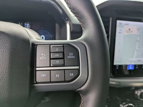 Used 2025 Ford F150 Lariat AWD/4WD image 30