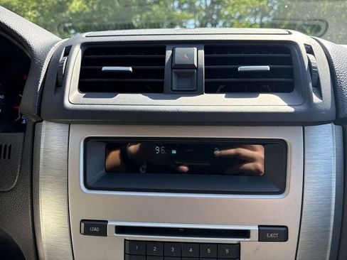 Used 2012 Ford Fusion SE FWD image 16