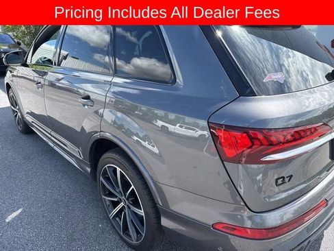 Used 2021 Audi Q7 3.0T Premium Plus w/ Premium Plus Package AWD/4WD image 13