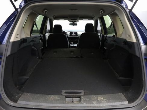 Used 2023 Nissan Rogue SV image 25