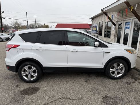 Used 2016 Ford Escape SE AWD/4WD image 5