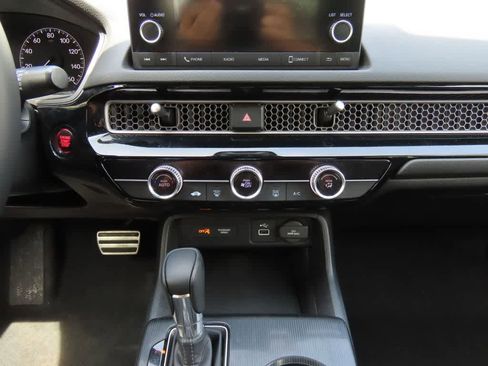 Certified 2023 Honda Civic Sport image 18
