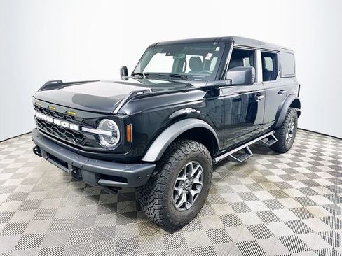 Used 2025 Ford Bronco Badlands image 7