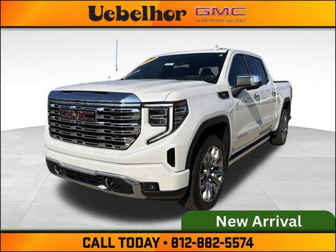 Used 2023 GMC Sierra 1500 Denali w/ Denali Reserve Package AWD/4WD image 15