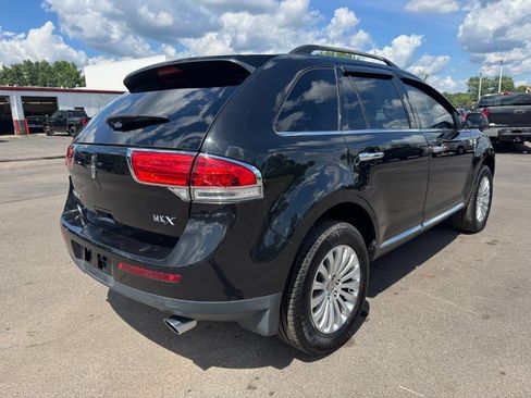 Used 2014 Lincoln MKX FWD image 5