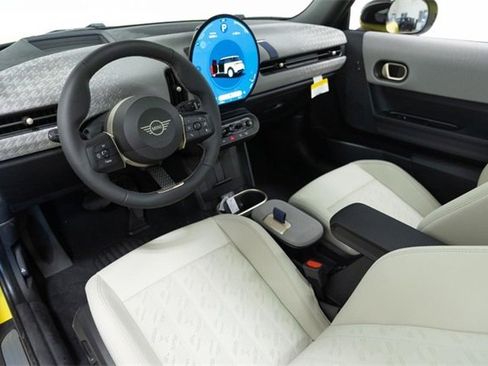 Certified 2025 MINI Cooper S image 20