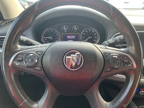 Used 2020 Buick Enclave Essence FWD image 34