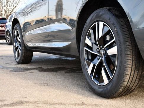 New 2026 Volvo XC60 B5 Plus w/ Protection Package Premier image 9