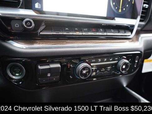 Used 2024 Chevrolet Silverado 1500 LT Trail Boss w/ Convenience Package II image 28