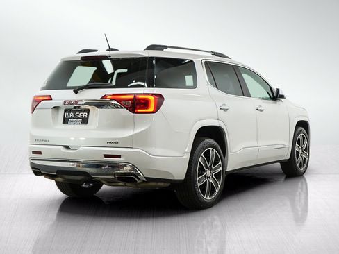 Used 2018 GMC Acadia Denali w/ Technology Package AWD/4WD image 5